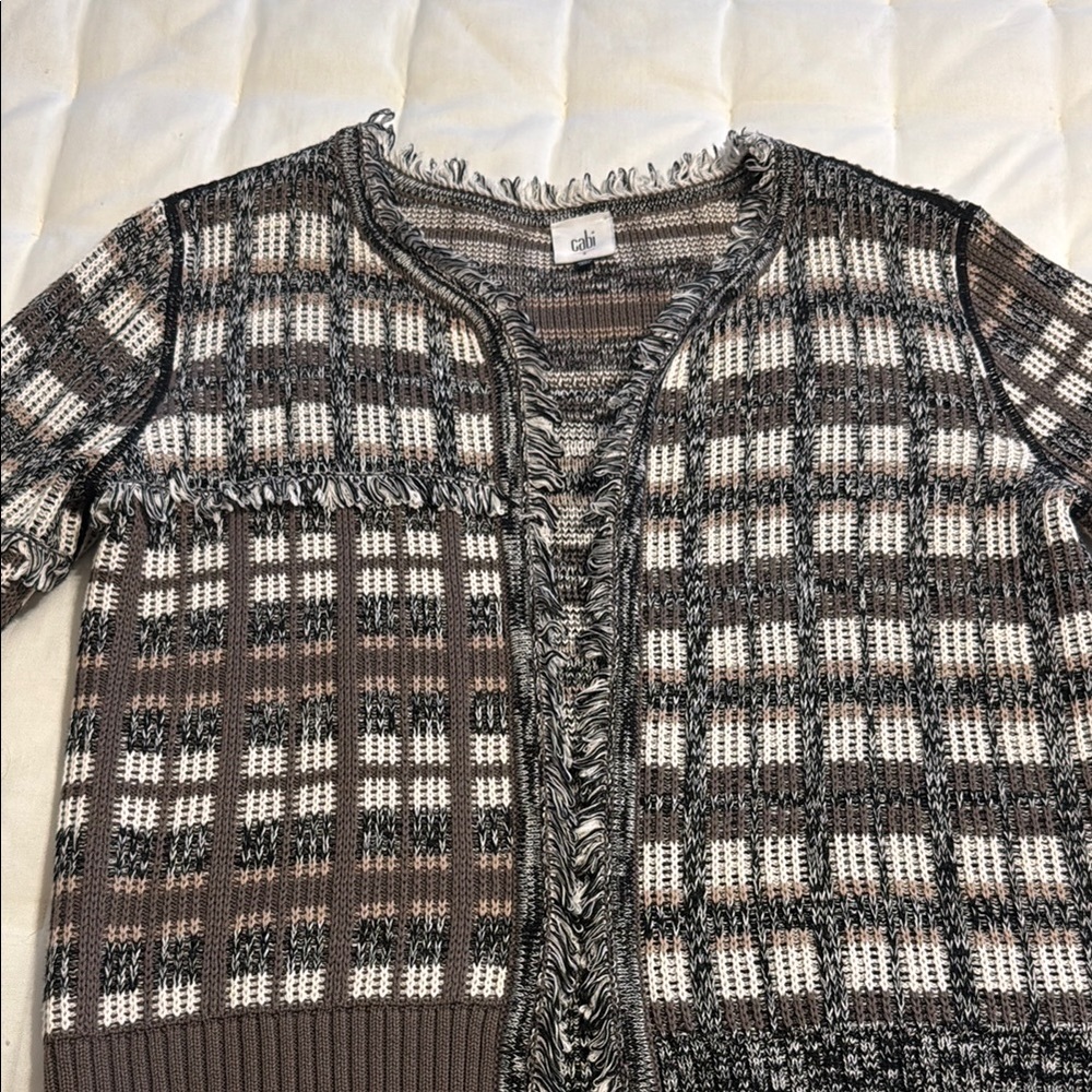 Chic Plaid Knit Cardigan
